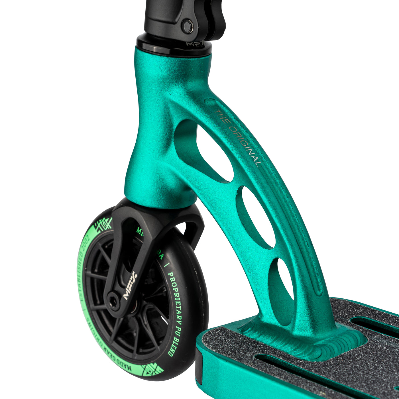 MADD GEAR MGO EU TEAM SCOOTER TEAL LIME