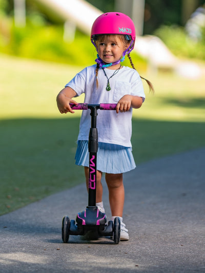 MADD GEAR ZINGER 3 WHEELED SCOOTER PINK