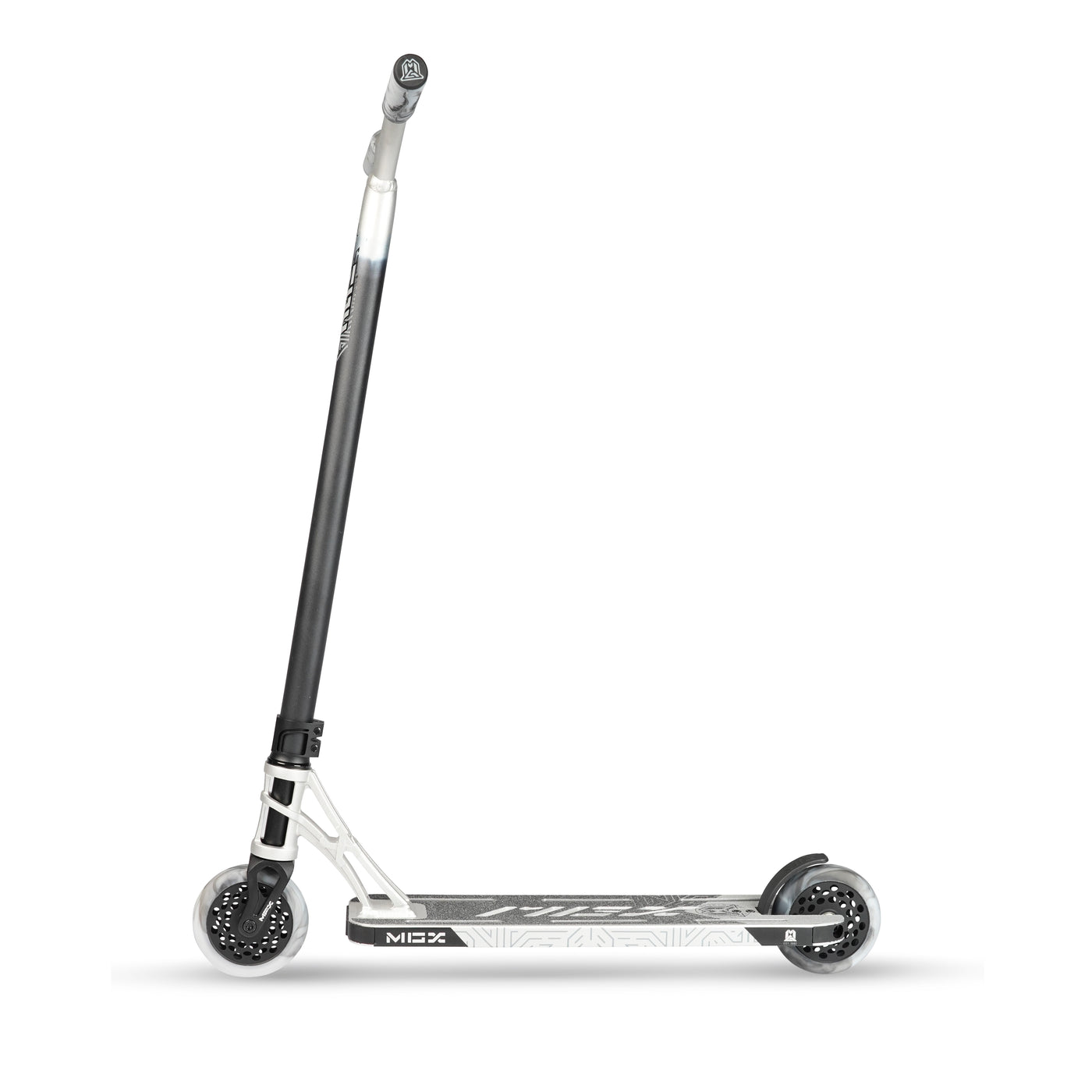 MADD GEAR MGX E1 EXTREME SCOOTER SILVER / BLACK